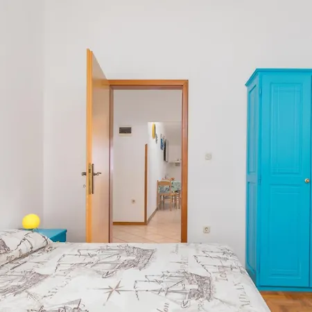 Seaside 191 By Guide