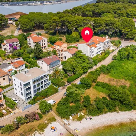 Seaside 191 By Guide